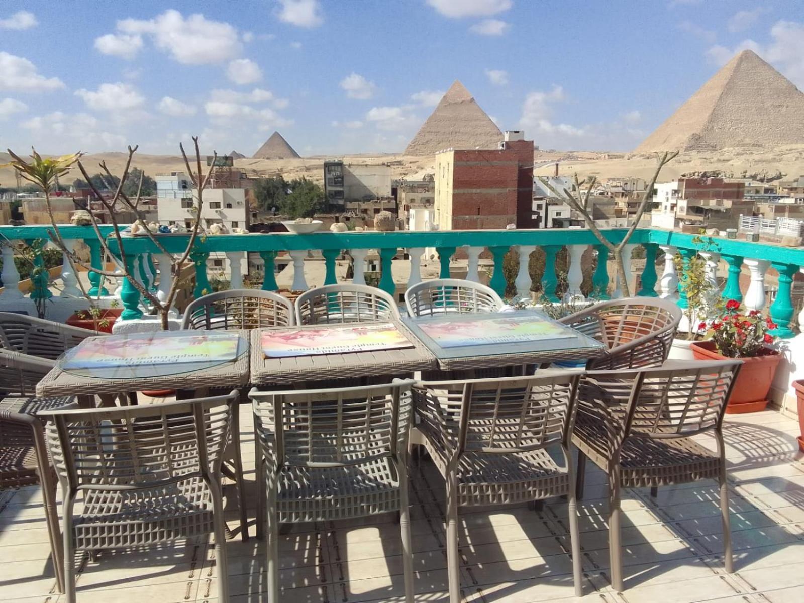 Pyramids Temple Guest House Kafret el-Gabal Екстериор снимка