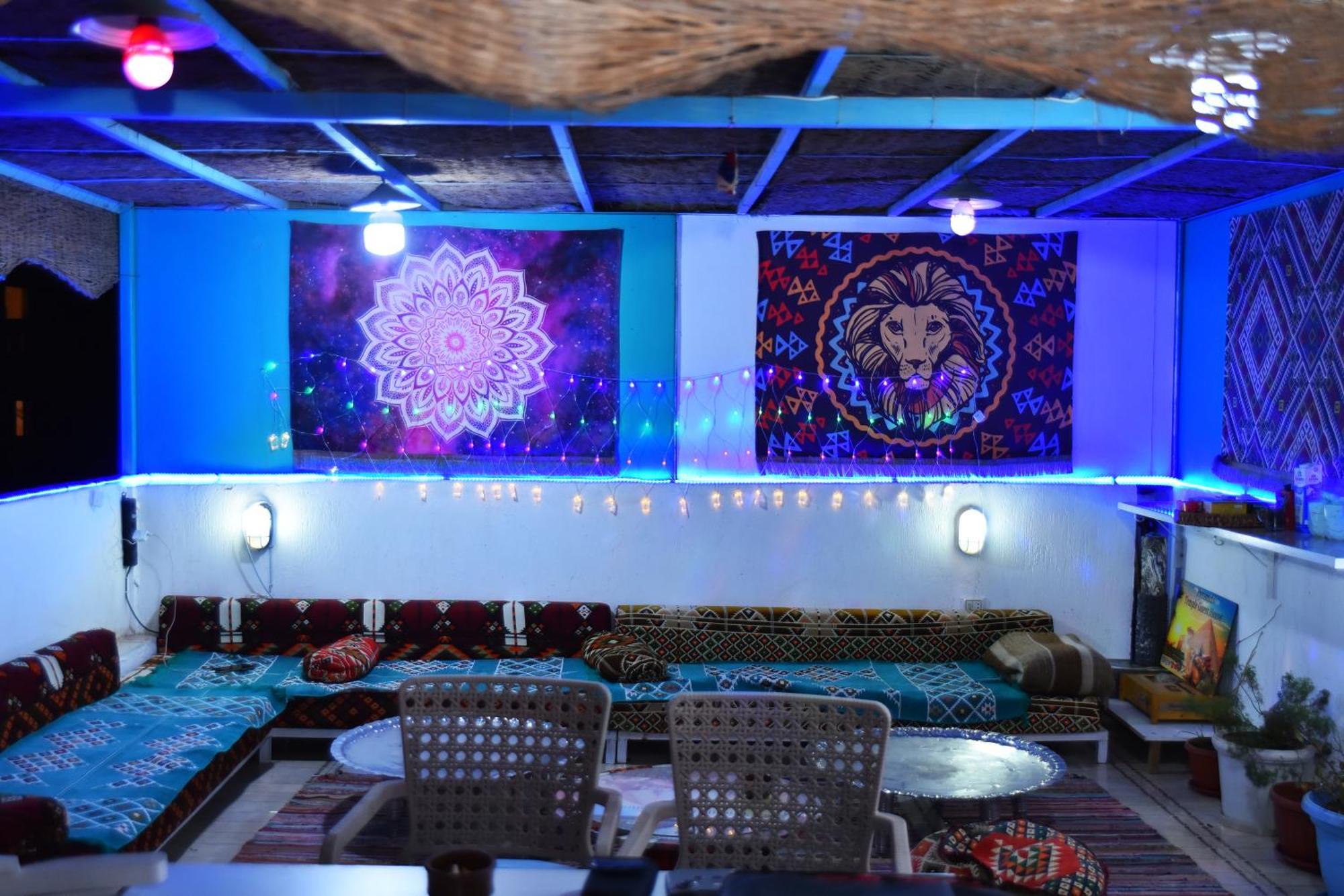 Pyramids Temple Guest House Kafret el-Gabal Екстериор снимка
